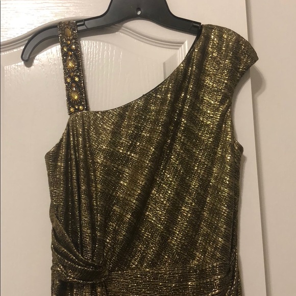 Gold full length gown - Picture 3 of 4